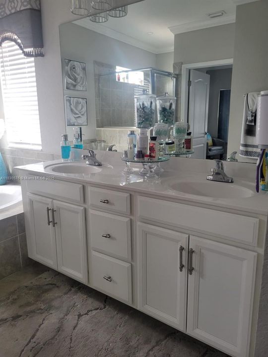 Recently Sold: $462,900 (3 beds, 2 baths, 0 Square Feet)