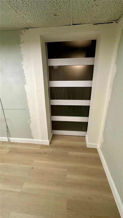 出租: $21 (0 贝兹, 0 浴室, 0 平方英尺)