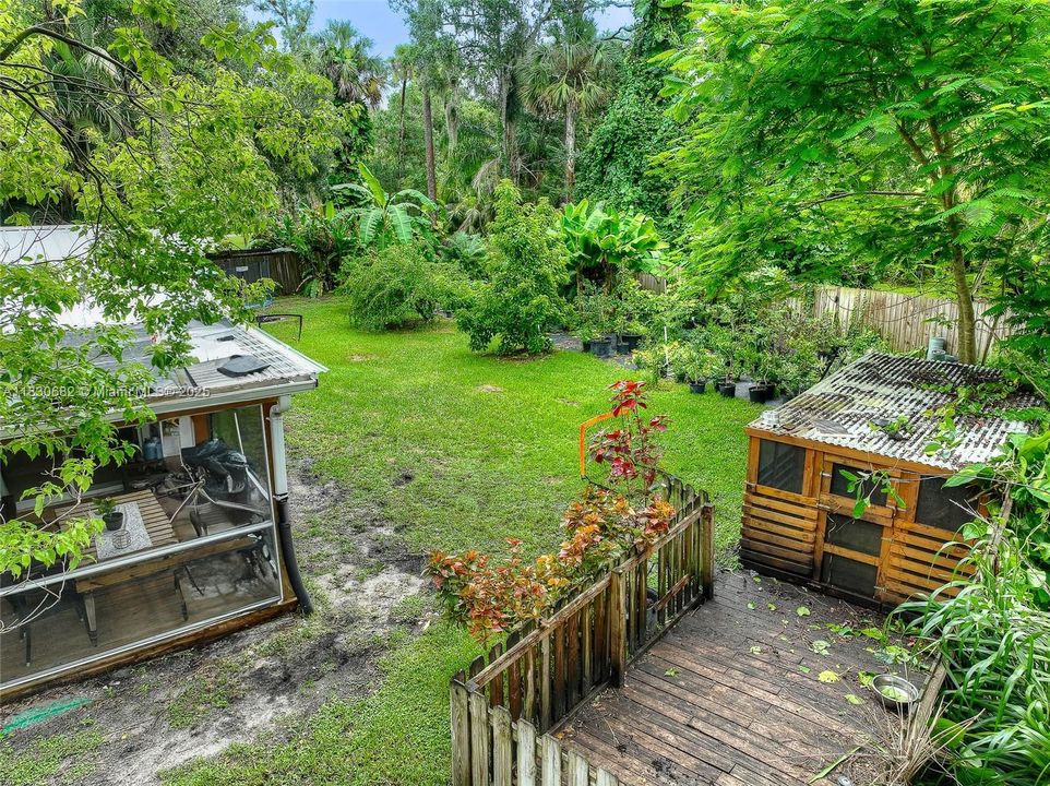 For Sale: $429,000 (3 beds, 2 baths, 2044 Square Feet)