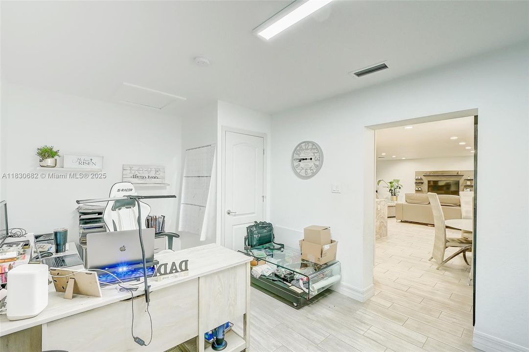 For Sale: $429,000 (3 beds, 2 baths, 2044 Square Feet)