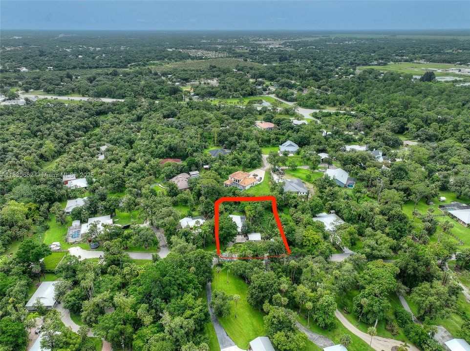 For Sale: $429,000 (3 beds, 2 baths, 2044 Square Feet)