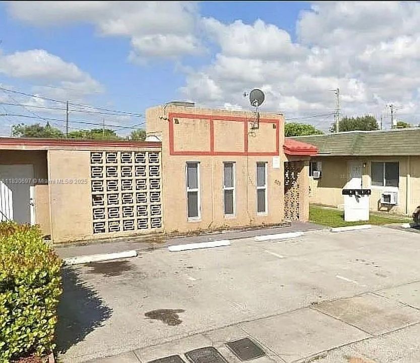 For Sale: $649,000 (0 beds, 0 baths, 1810 Square Feet)