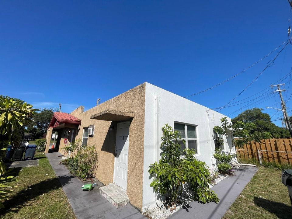 For Sale: $649,000 (0 beds, 0 baths, 1810 Square Feet)