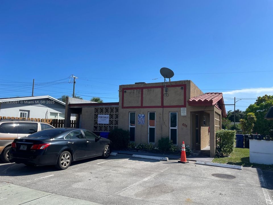 For Sale: $649,000 (0 beds, 0 baths, 1810 Square Feet)