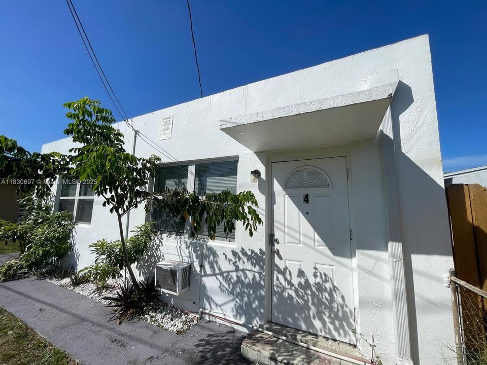 For Sale: $649,000 (0 beds, 0 baths, 1810 Square Feet)