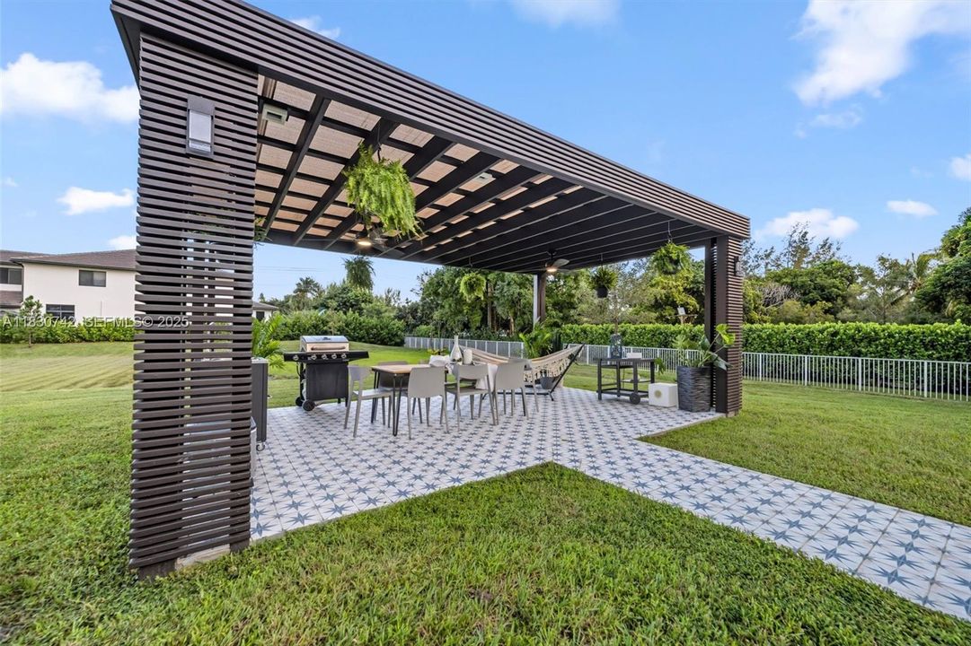 En Renta: $12,500 (4 camas, 4 baños, 3705 Pies cuadrados)