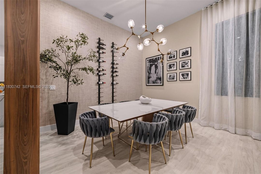 En Renta: $12,500 (4 camas, 4 baños, 3705 Pies cuadrados)