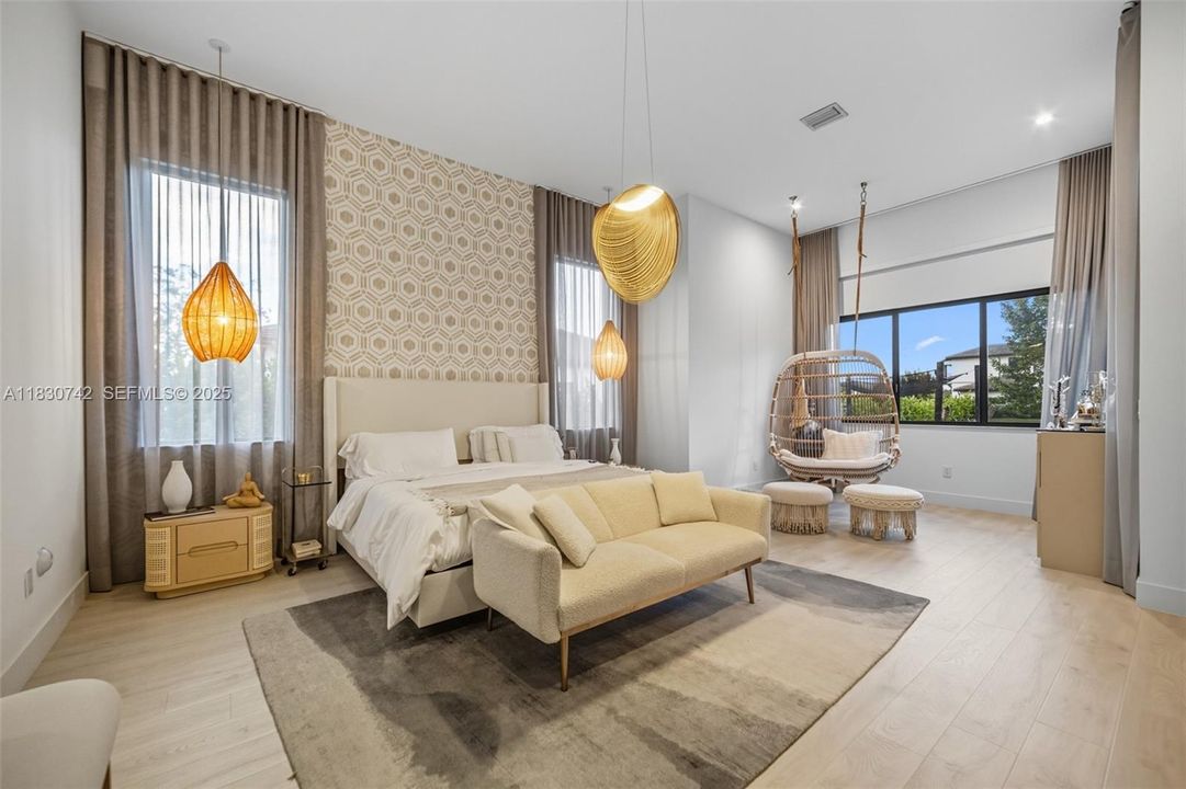 En Renta: $12,500 (4 camas, 4 baños, 3705 Pies cuadrados)