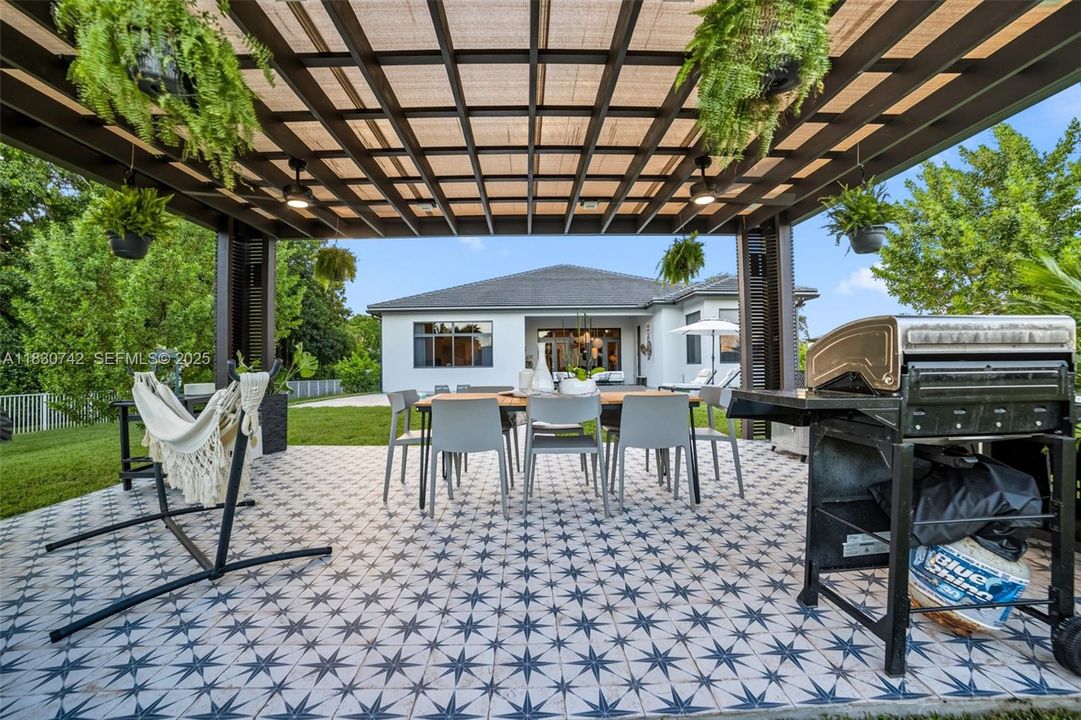 En Renta: $12,500 (4 camas, 4 baños, 3705 Pies cuadrados)