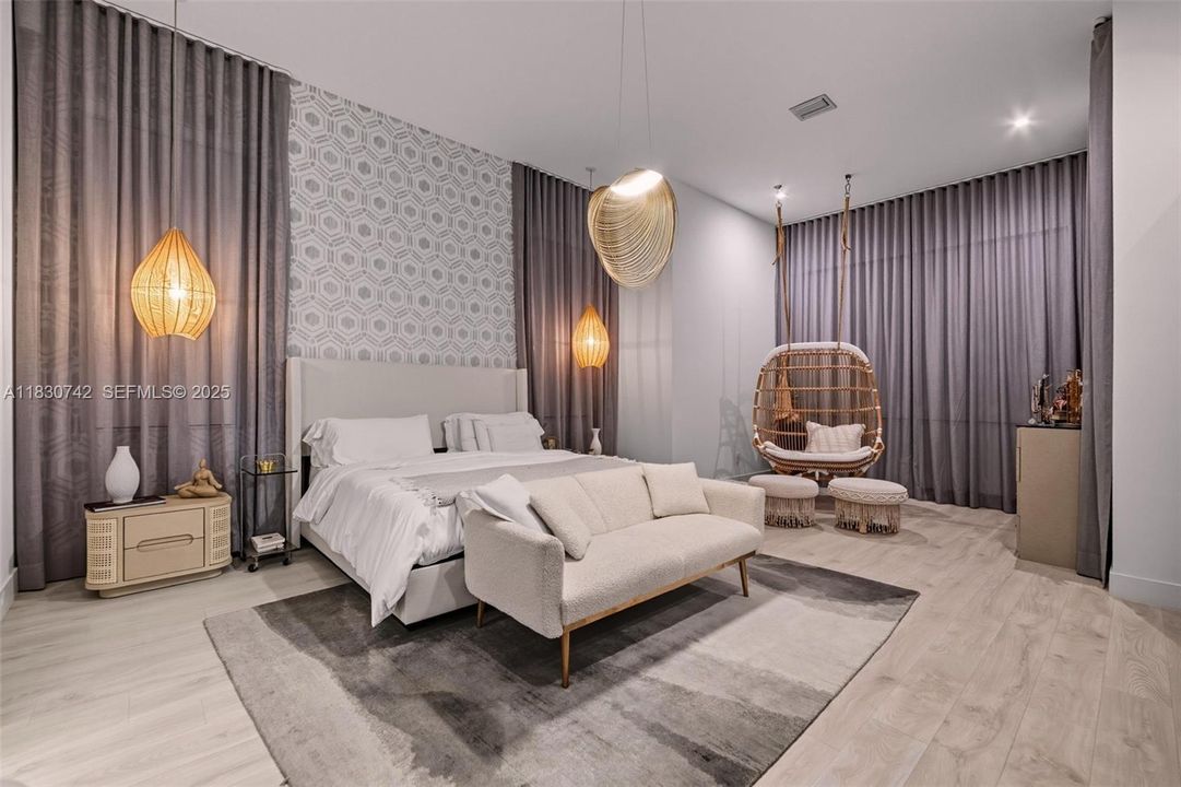 En Renta: $12,500 (4 camas, 4 baños, 3705 Pies cuadrados)