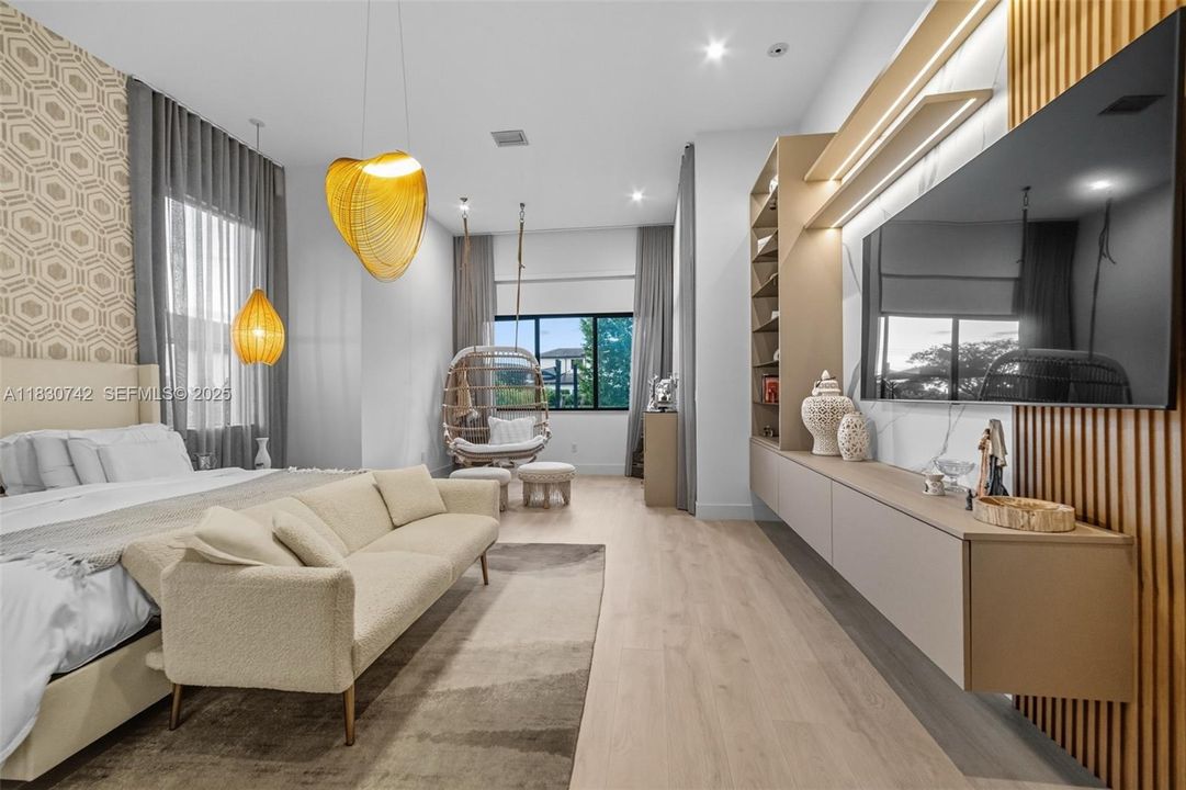 En Renta: $12,500 (4 camas, 4 baños, 3705 Pies cuadrados)