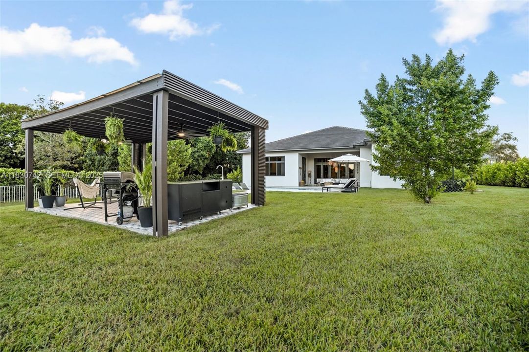 En Renta: $12,500 (4 camas, 4 baños, 3705 Pies cuadrados)