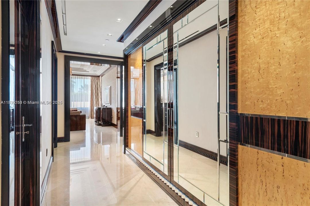 For Sale: $14,000,000 (6 beds, 6 baths, 5217 Square Feet)