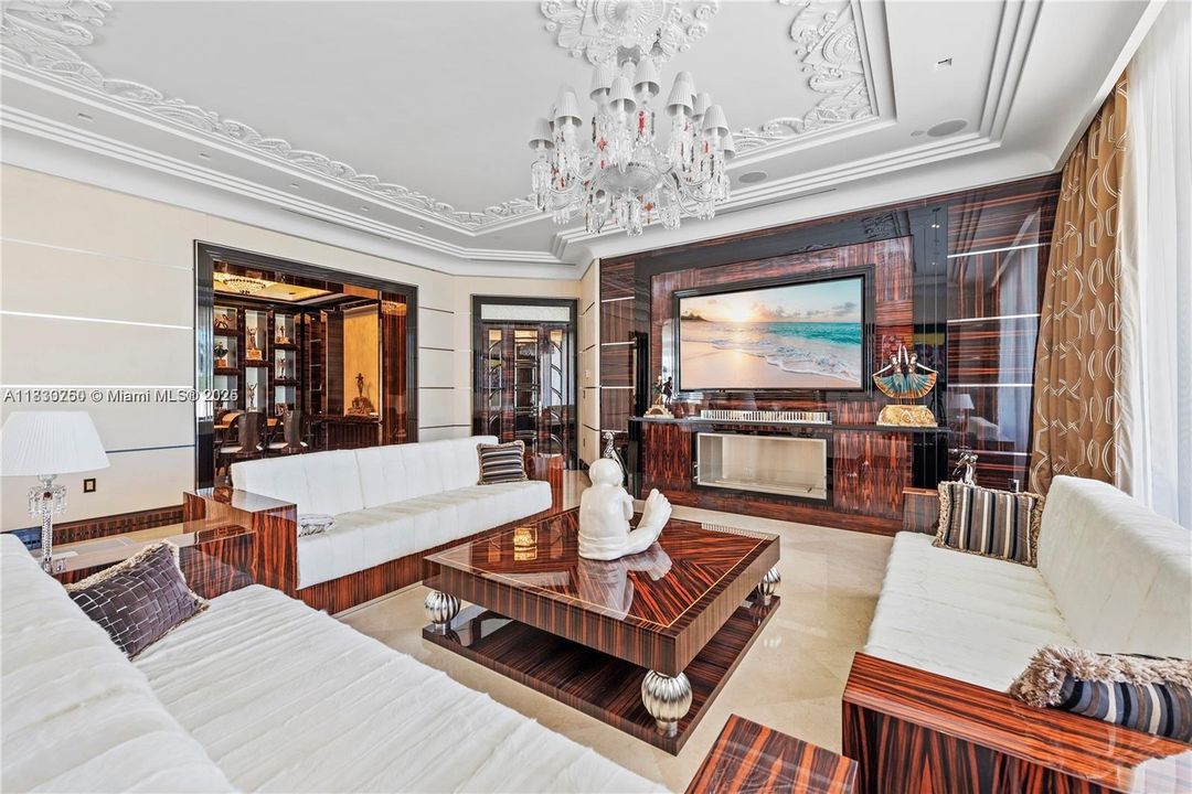 For Sale: $14,000,000 (6 beds, 6 baths, 5217 Square Feet)