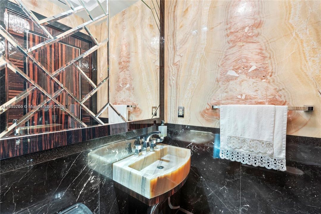 For Sale: $14,000,000 (6 beds, 6 baths, 5217 Square Feet)