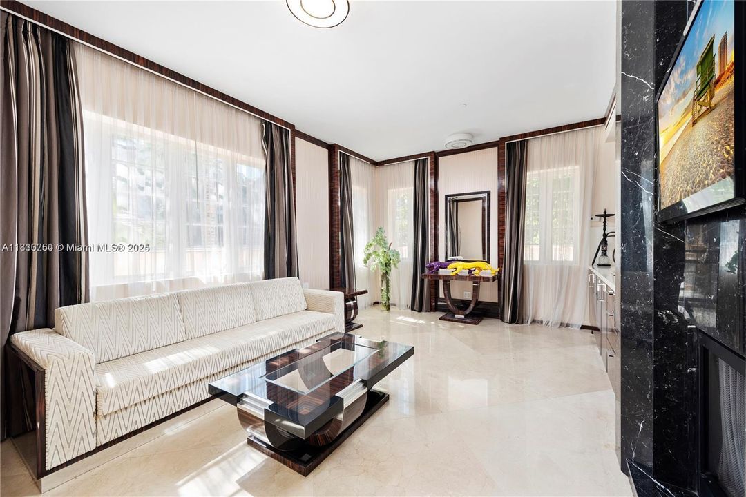 For Sale: $14,000,000 (6 beds, 6 baths, 5217 Square Feet)