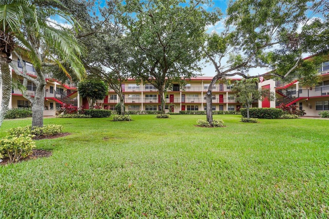 Activo con contrato: $153,000 (2 camas, 1 baños, 954 Pies cuadrados)