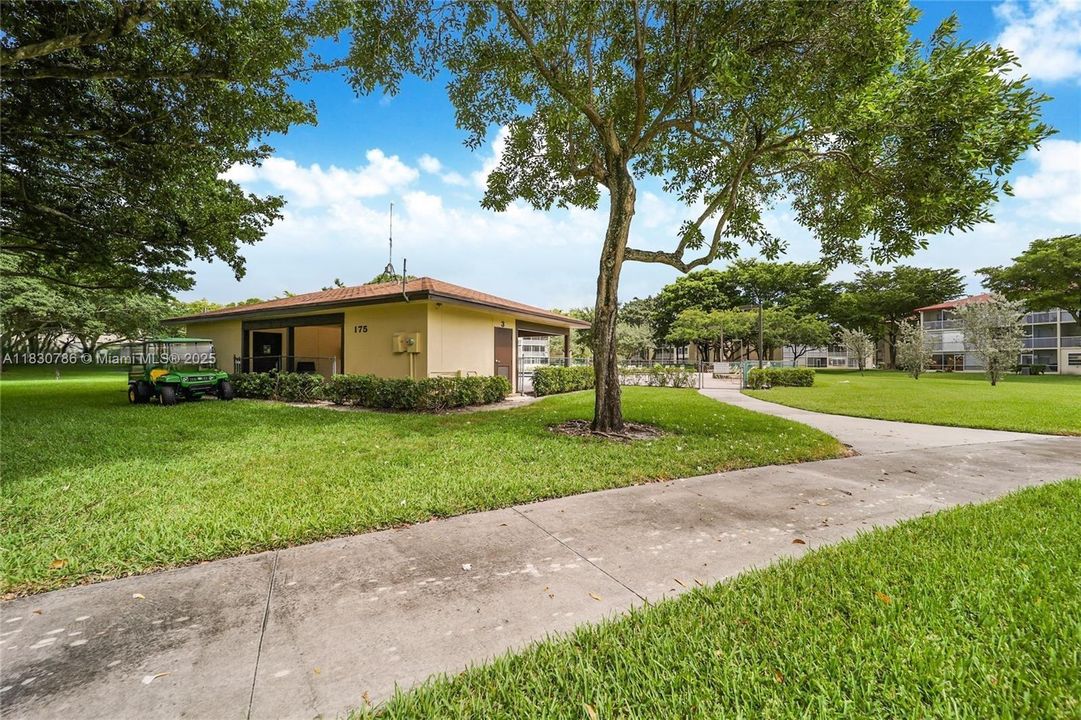 Activo con contrato: $153,000 (2 camas, 1 baños, 954 Pies cuadrados)