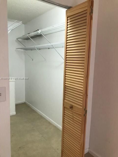 Activo con contrato: $153,000 (2 camas, 1 baños, 954 Pies cuadrados)
