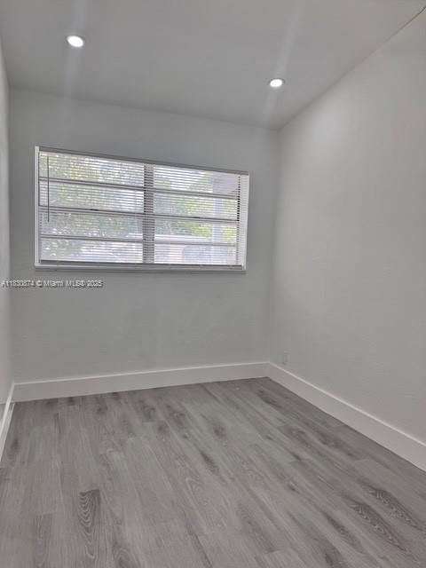 Active With Contract: $499,000 (3 beds, 2 baths, 1140 Square Feet)