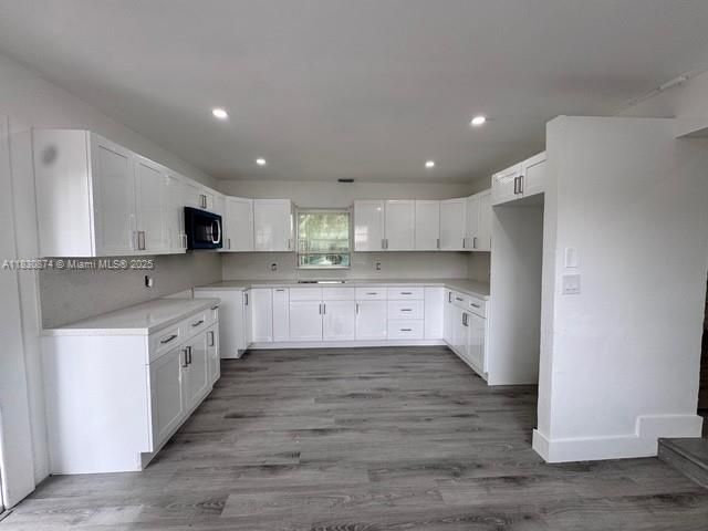 Active With Contract: $499,000 (3 beds, 2 baths, 1140 Square Feet)