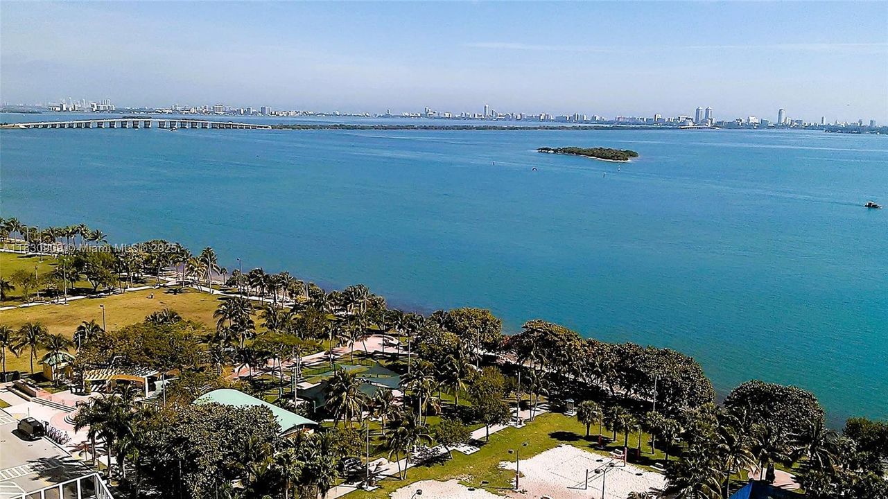 En Venta: $499,000 (2 camas, 2 baños, 1092 Pies cuadrados)