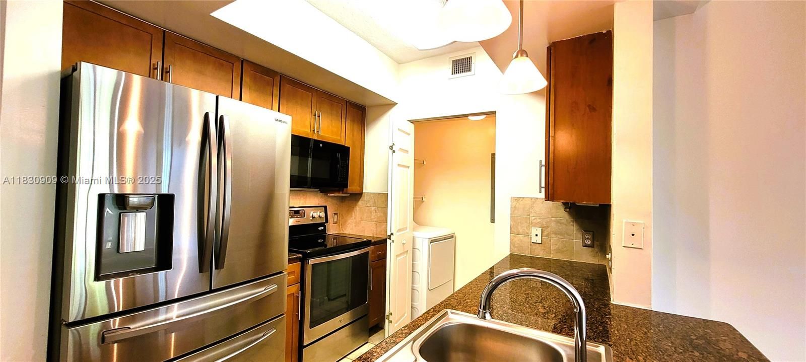 with modern SS appliances