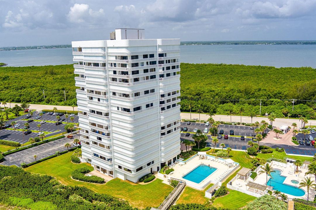 9-web-or-mls-9960-s-ocean-dr