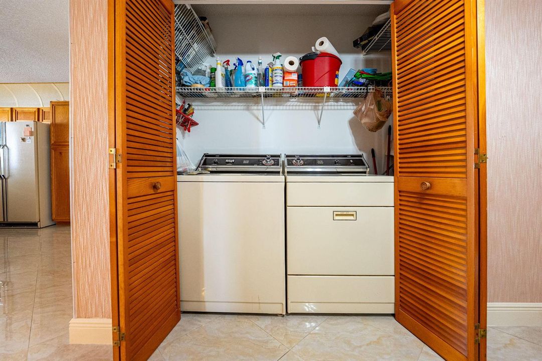 33-web-or-mls-9960-s-ocean-dr