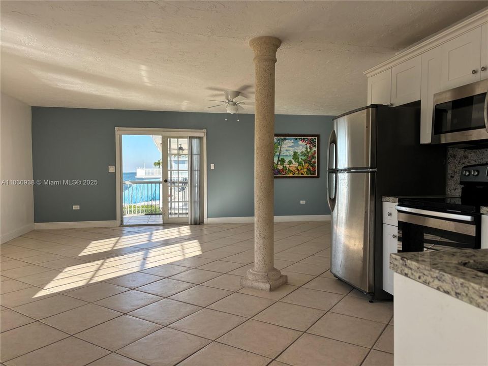 Open floor plan upstairs