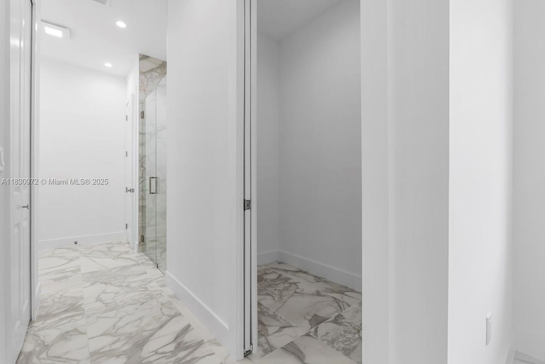 For Sale: $599,000 (4 beds, 3 baths, 1991 Square Feet)