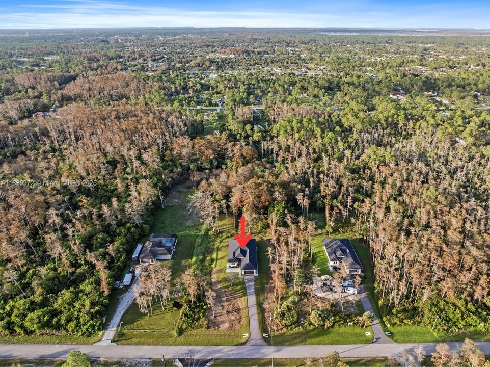 For Sale: $599,000 (4 beds, 3 baths, 1991 Square Feet)