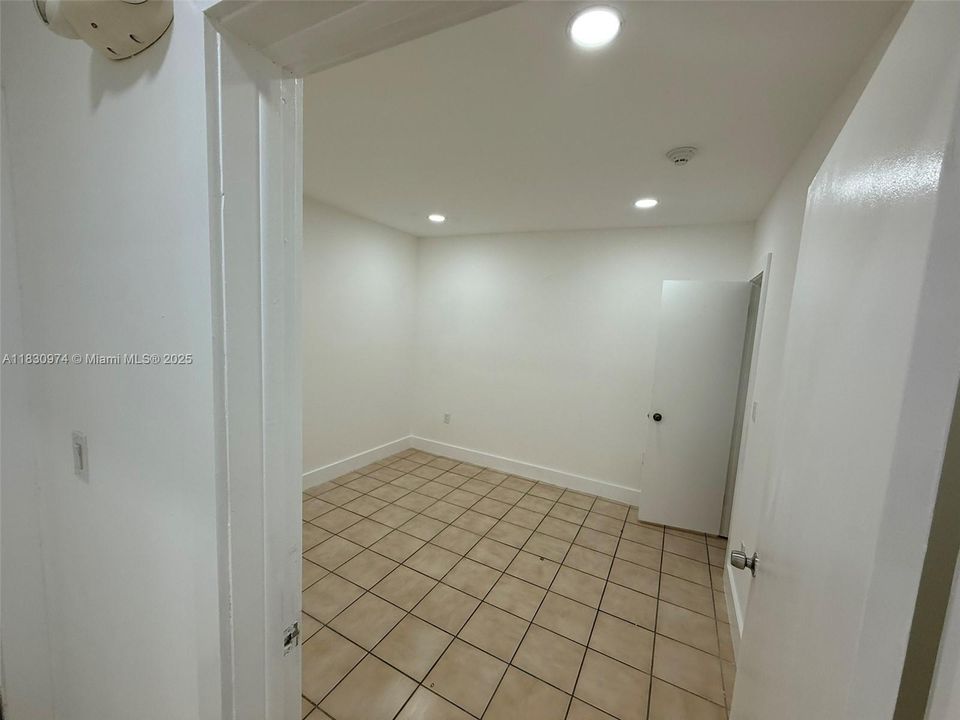 Недавно арендовано: $28 (0 спален, 0 ванн, 0 Квадратных фут)