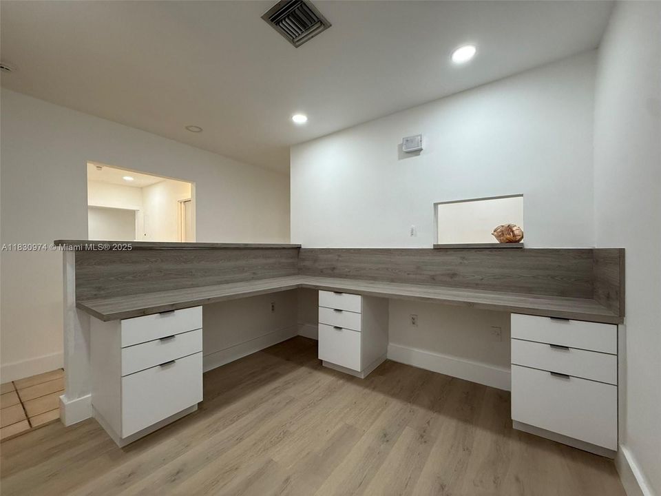 Недавно арендовано: $28 (0 спален, 0 ванн, 0 Квадратных фут)