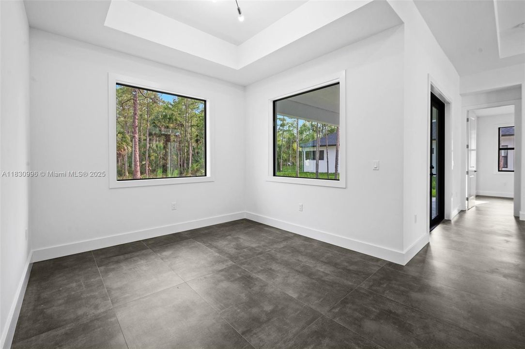 待售: $540,000 (3 贝兹, 2 浴室, 0 平方英尺)