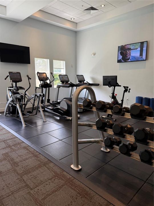 Activo con contrato: $126,900 (1 camas, 1 baños, 705 Pies cuadrados)