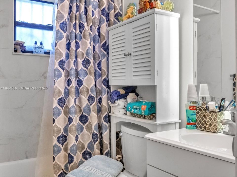 Recently Sold: $520,000 (3 beds, 2 baths, 1173 Square Feet)