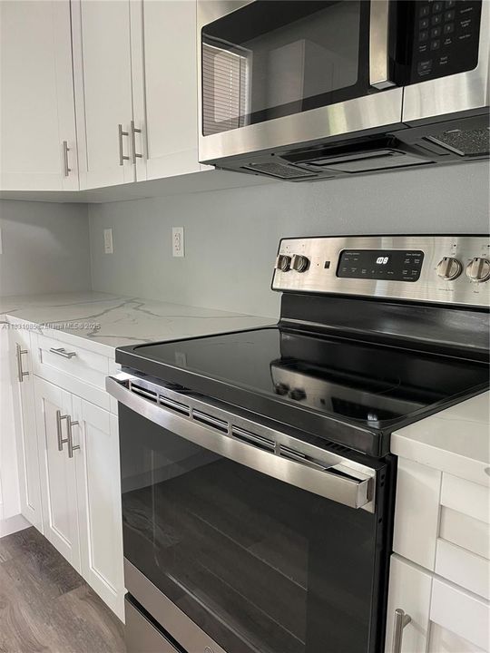 For Rent: $2,200 (3 beds, 2 baths, 0 Square Feet)