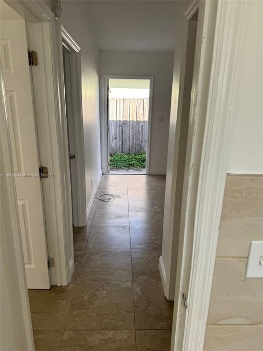 Recently Sold: $475,000 (0 beds, 0 baths, 1488 Square Feet)