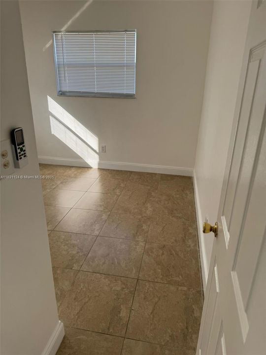 Recently Sold: $475,000 (0 beds, 0 baths, 1488 Square Feet)