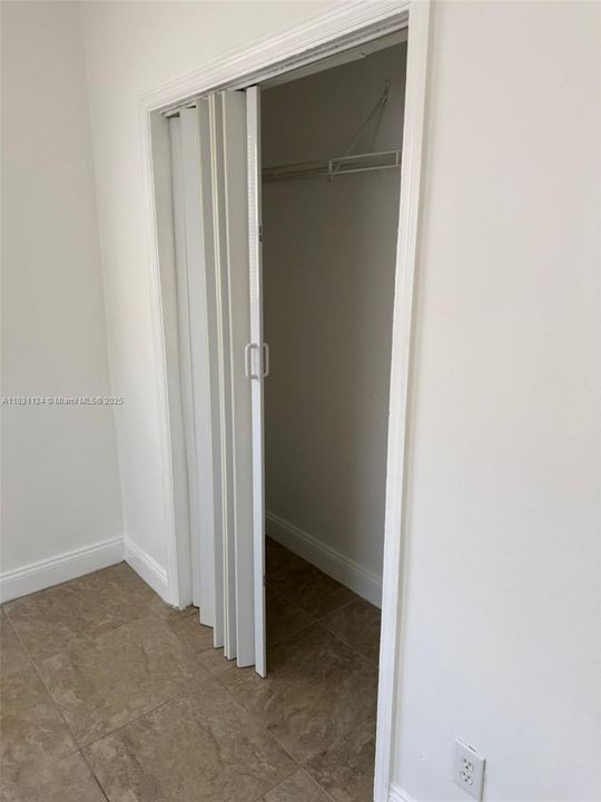 Recently Sold: $475,000 (0 beds, 0 baths, 1488 Square Feet)