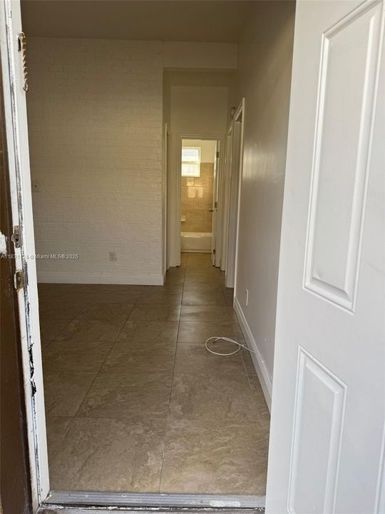 Recently Sold: $475,000 (0 beds, 0 baths, 1488 Square Feet)