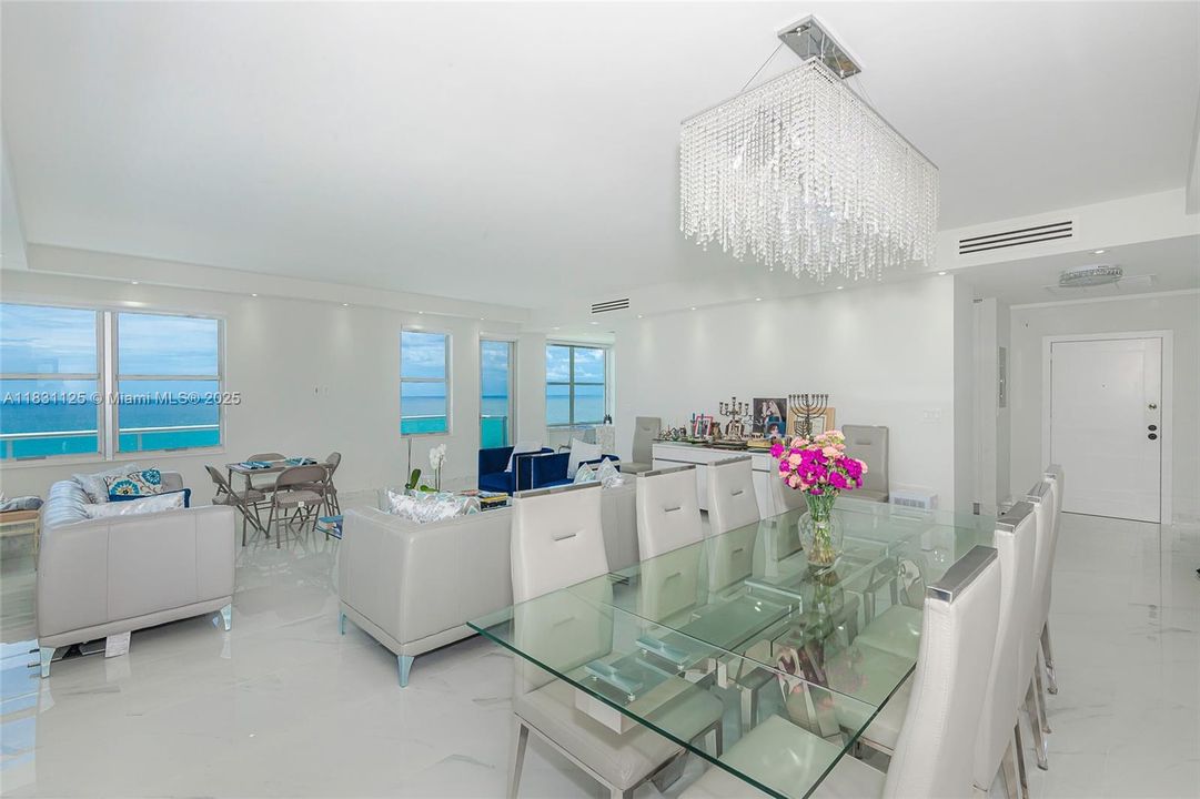 For Sale: $2,200,000 (3 beds, 2 baths, 2060 Square Feet)