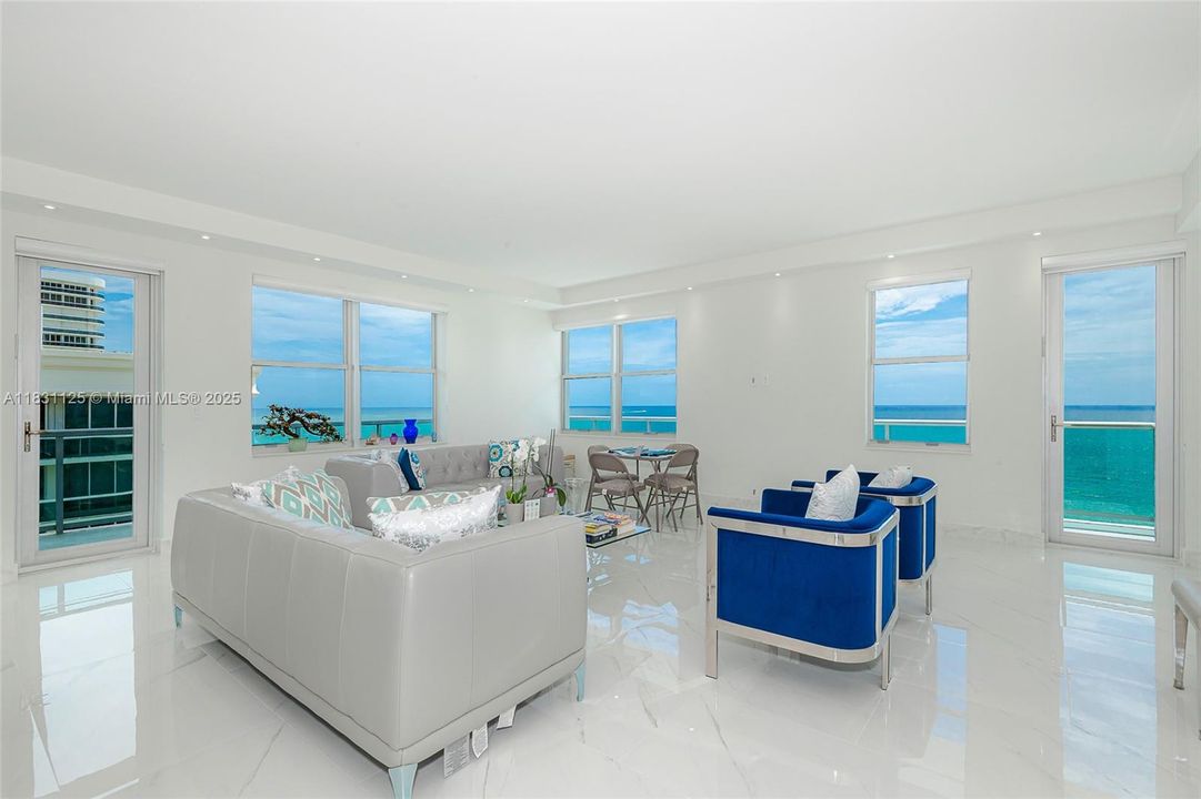 For Sale: $2,200,000 (3 beds, 2 baths, 2060 Square Feet)