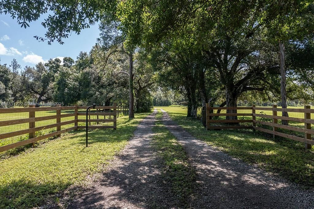 15621 Wendy Lane, Ft. Myers, FL 33905