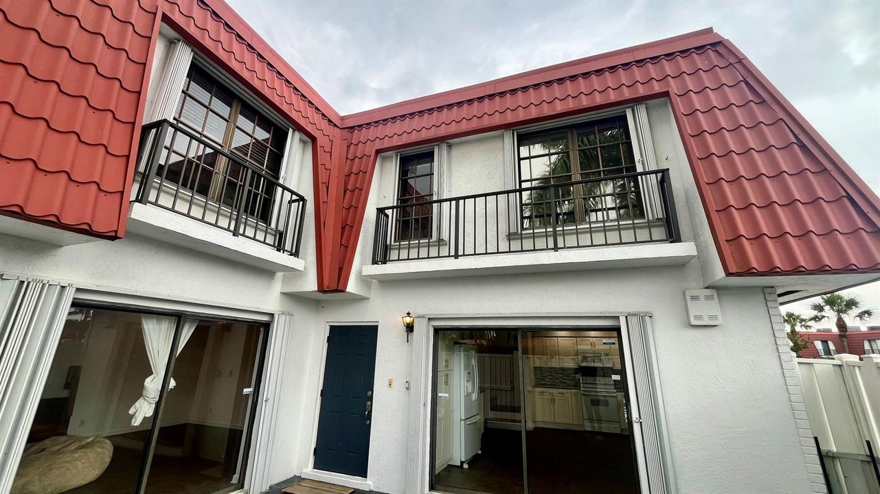 Exterior courtyard view