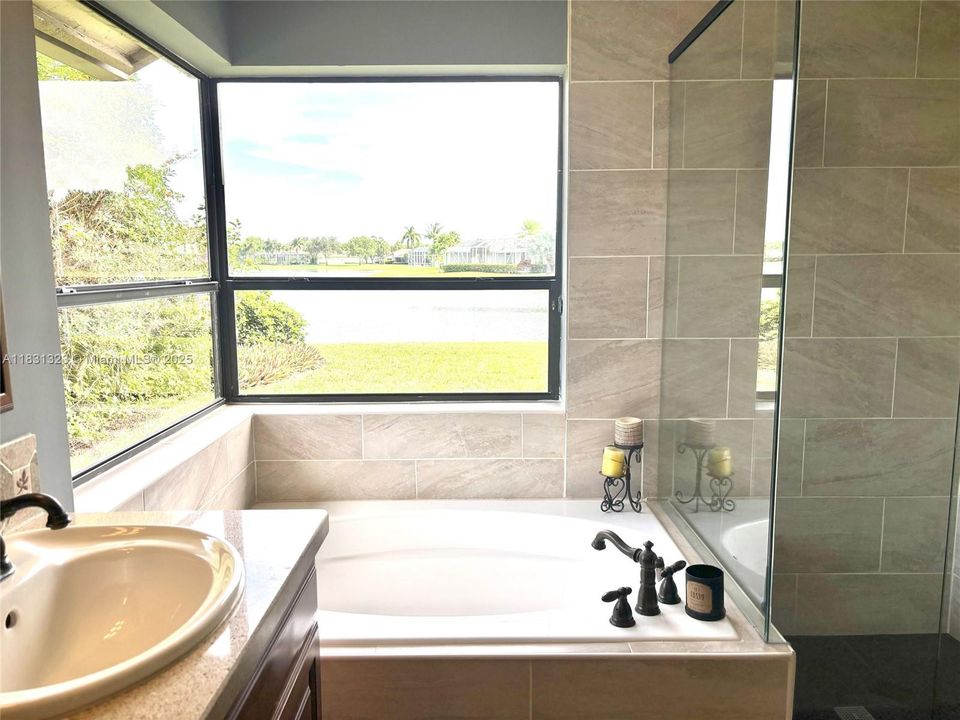 Recently Sold: $699,000 (3 beds, 2 baths, 2274 Square Feet)