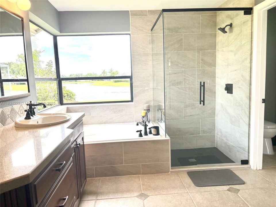 Recently Sold: $699,000 (3 beds, 2 baths, 2274 Square Feet)