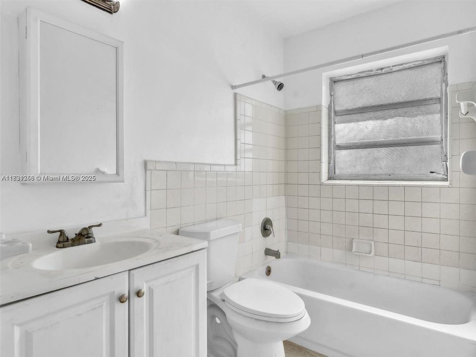 На продажу: $1,900,000 (0 спален, 0 ванн, 4753 Квадратных фут)