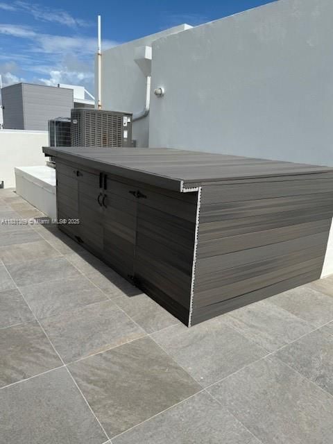 Furniture storage. Roof top